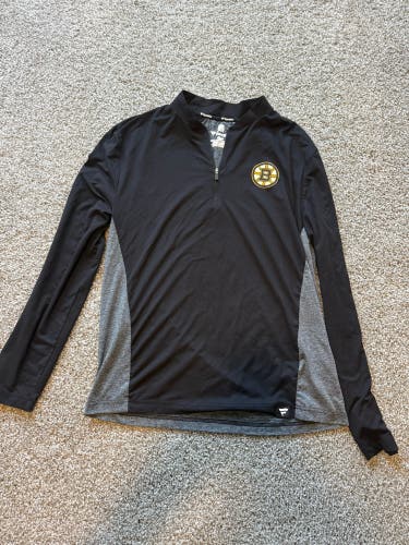 Black Men's Medium Sweatshirt (Used)