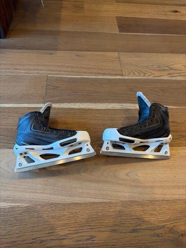 2016 CCM Ribcor 40K Hockey Goalie Skates Regular Width Size 6.5 (Used)