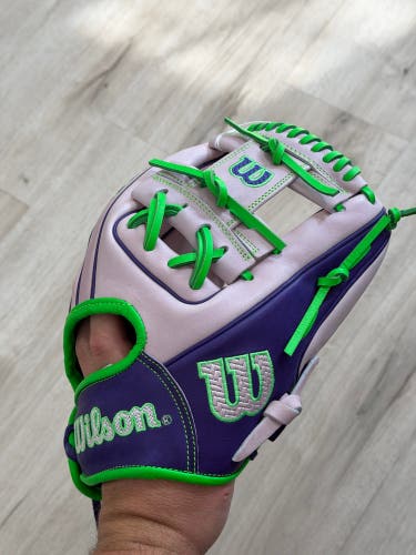 Wilson A2000 1786 RH Throw Infield Baseball Glove 11.5" (New)