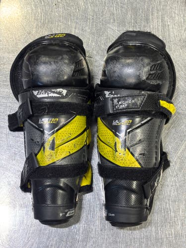 Junior Bauer Supreme Ultrasonic 9" Shin Pads (Used)