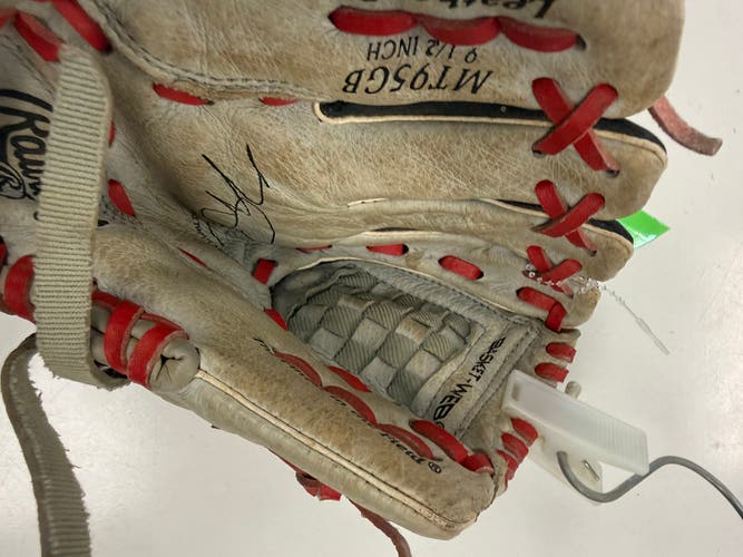 Rawlings LH Baseball Glove 9.5" (Used)