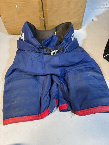 Men's Senior Size 50 Tackla TP 6600 Hockey Pants (Used)