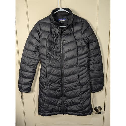 Patagonia Womens Down With It Parka Black Puffer Coat Size Medium 28441