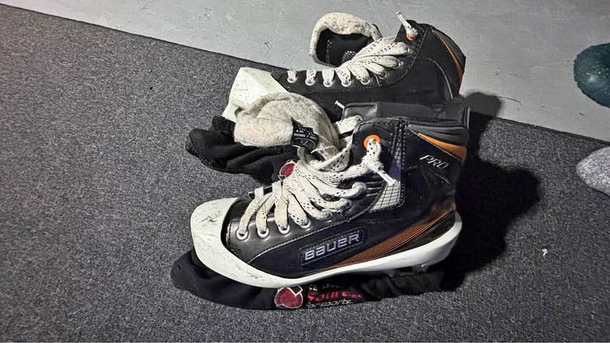 Bauer Pro Hockey Goalie Skates - Senior 7.5 D