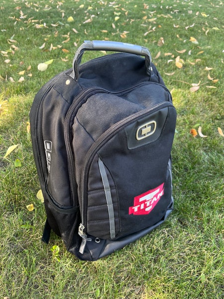 Black Men's Large/Extra Large Ogio Backpack (Used)