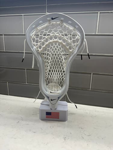 New Nike L3, freshly strung with Hero 4.0 mesh