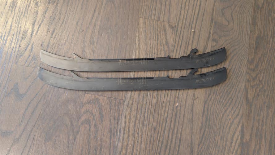 Bauer Fly-Ti 254 mm (Used)