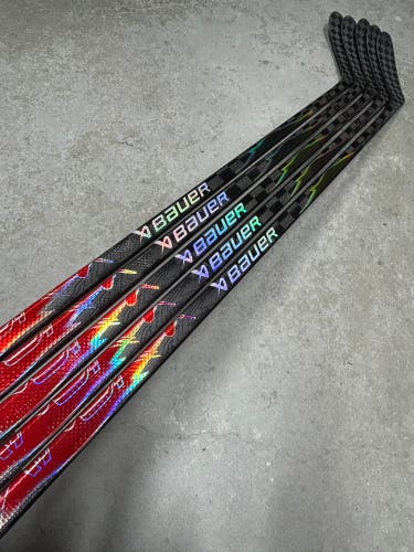 5 PACK 95 Flex P28M Senior Bauer Flylite Left Hand Hockey Stick Pro Stock (New)