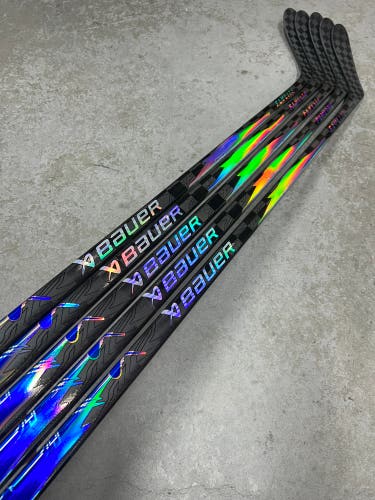 5 PACK 77 Flex P28 Senior Bauer Flylite Left Hand Hockey Stick (New) Pro Stock