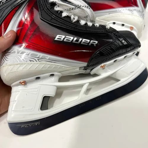 NEW* Red Custom Bauer Vapor Flylite Hockey Skates Regular Width Pro Stock 8 (New)