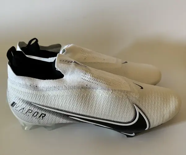 Nike Vapor Edge Elite 360 Flyknit Football Cleats 14.5 White CV6282-108 New