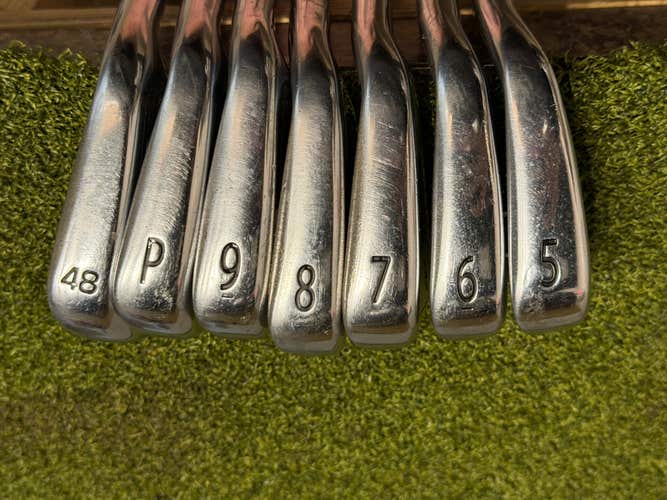 Titleist 718 AP3 5-48* Iron Set, AMT Black Stiff Flex, RH