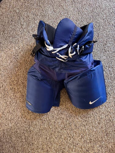 Men's Senior Medium Nike Ignite 2 Hockey Pants (Used)