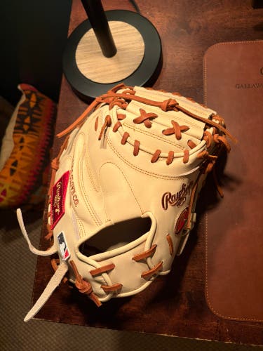 Rawlings Heart of the hide Catcher's Glove Brand New