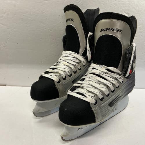 Used Bauer VAPOR VI Senior Hockey Skate Black And Grey Senior 9 11876-S000013516