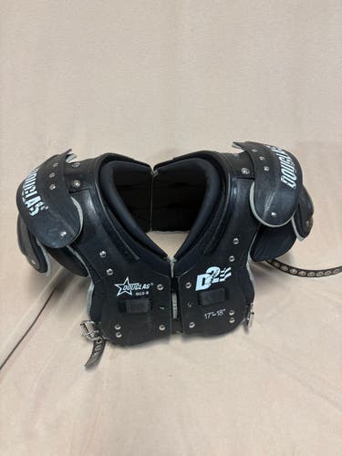 Small Adult Douglas D2 Shoulder Pads (Used)