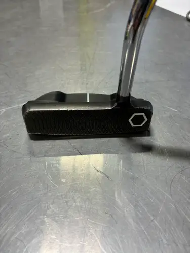 Bettinardi BB46 Right Handed Putter (Used)