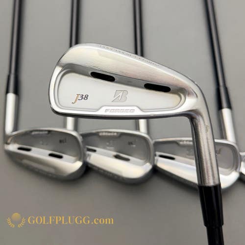 Bridgestone J38 Iron Set 6-PW / AMT White Steel, Stiff (219)