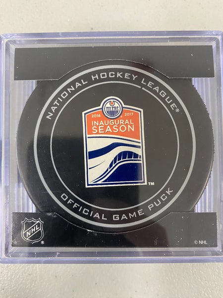 Edmonton Oilers puck