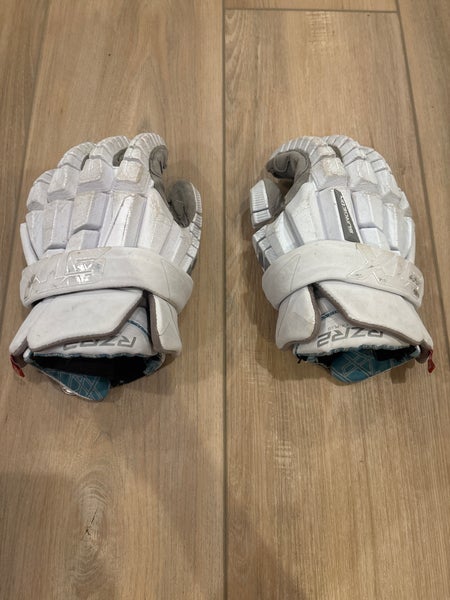 STX Surgeon RZR2 Lacrosse Gloves (Used)