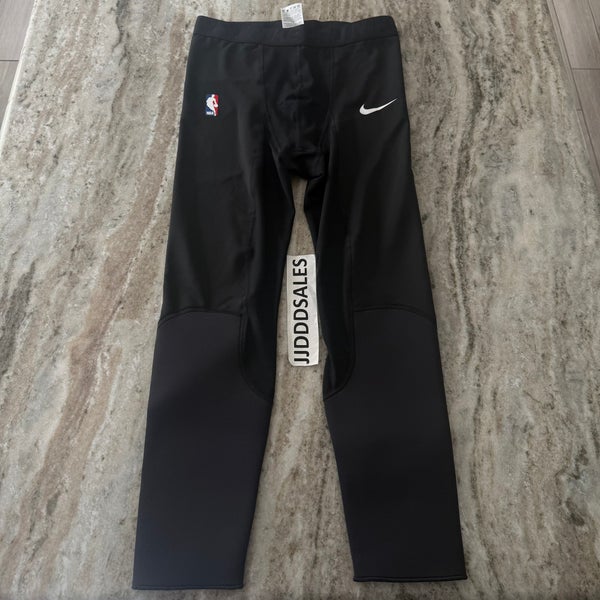Nike NBA Pro Hyperstrong Padded 3/4 Tights Black AA0753-010 Men’s L-Tall
New Without Tags