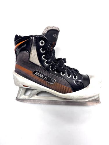 Used Bauer PERFORMANCE Junior Goalie Skate Junior 04 11860-S000318069
