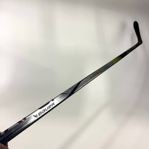 Repaired Left Bauer Vapor Hyperlite 2 | 77 Flex P28 Curve Grip | E680