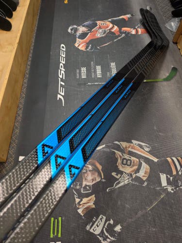 3 PACK | P92 | 80 Flex NEW! Senior Warrior Alpha LX3 Pro NHL Left Hand Hockey Stick Pro Stock (New)
