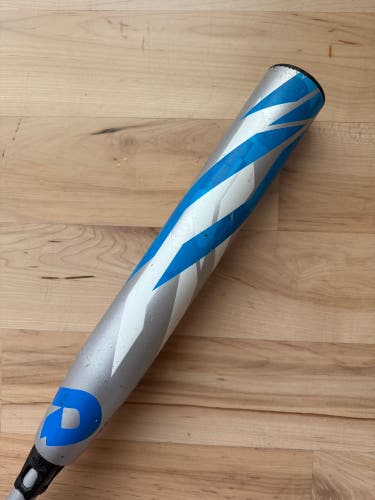DeMarini CF Zen 28/17 (-11) Fastpitch Softball Bat