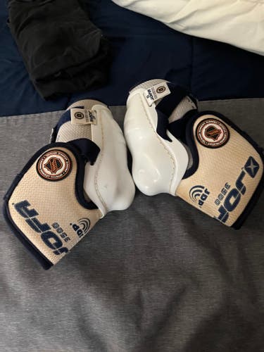 Small Jofa 3500 Elbow Pads (Used)