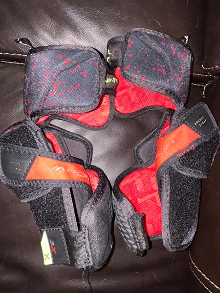 Intermediate Medium Bauer Vapor 3X Elbow Pads (Used)