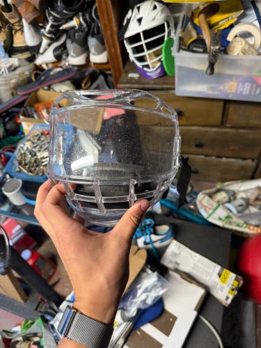 Bauer youth fishbowl
