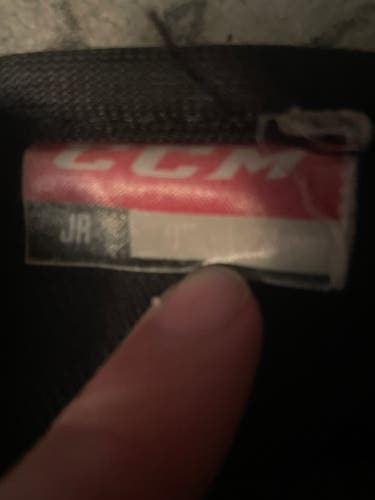 Junior CCM JetSpeed FT350 11" Shin Pads (Used)