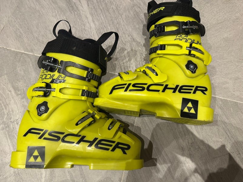 Fischer RC4 Podium LT 90 Ski Boots; Size: 22.5