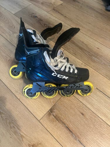 CCM Super Tacks 9350 Inline Skates Regular Width Size 5 (Used)