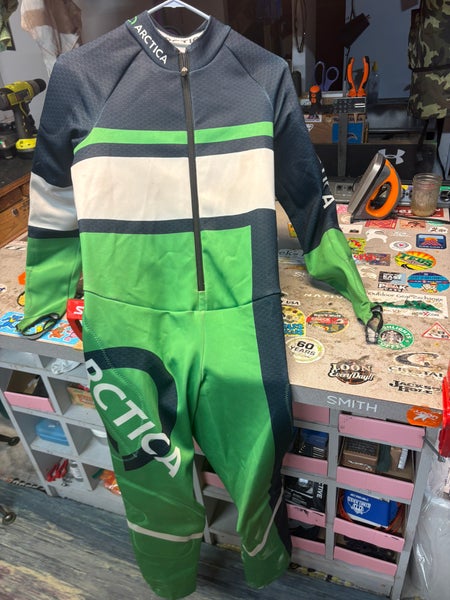 Unisex Medium Arctica Ski Suit (Used)