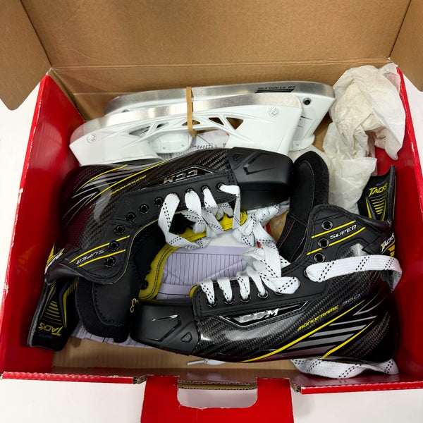 New CCM Super Tacks Skates | 9.5 D | CCM293