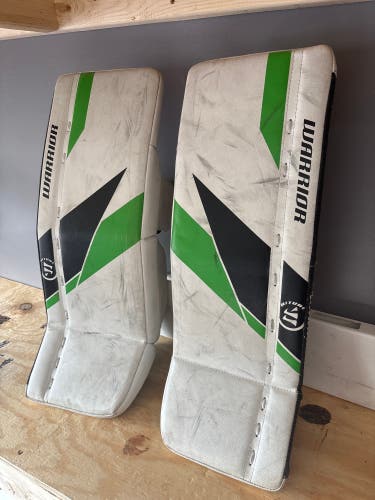 22" Warrior Ritual G7 Goalie Leg Pads (Used)