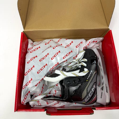 New CCM Super Tacks AS-V Skates | Size Youth 12 Regular - #AB117