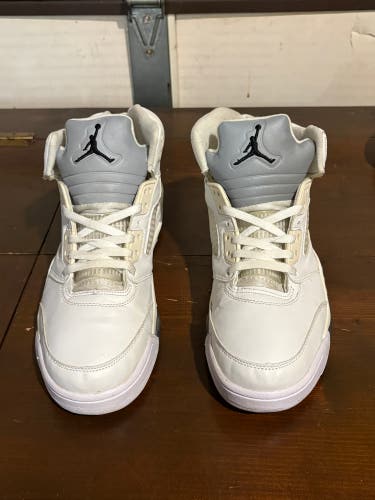 Men's Size M 12.0 (W 13.0) Adult Air Jordan 5 Retro Shoes (Used)