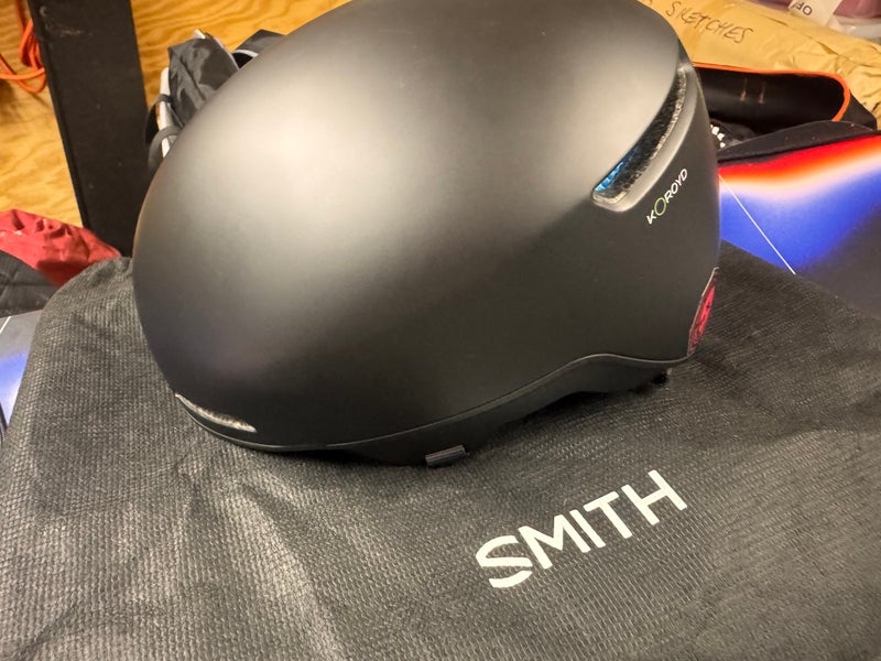 Unisex Medium Smith Code MIPS Helmet (Used)