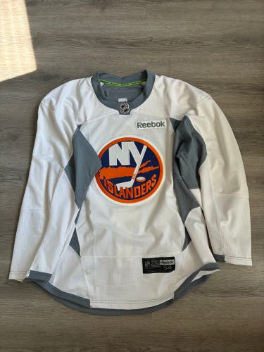 Pro Stock New York Islanders Practice Jersey – Reebok – Size 56