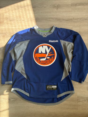 Pro Stock New York Islanders Practice Jersey – Reebok – Size 56