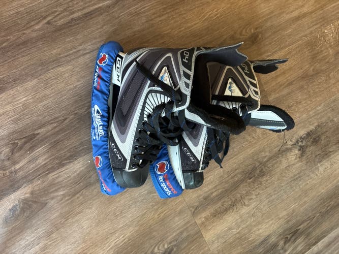CCM Vector 04 Hockey Skates Regular Width Size 6D (Used- Like New)