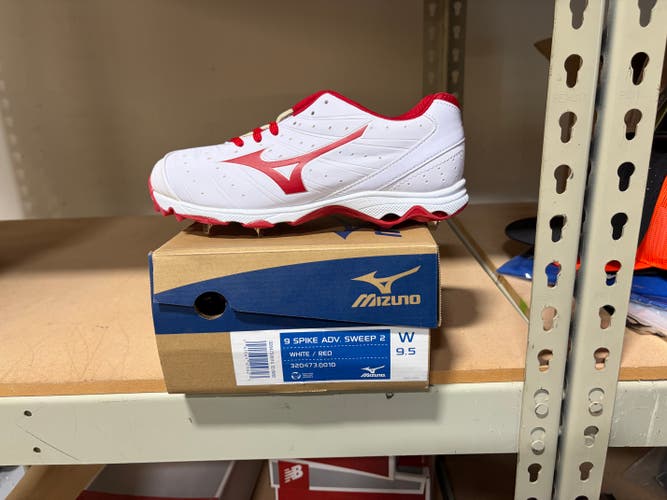 Mizuno 9 Spike Adv Sweep 2 Woman's size 9.5