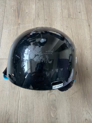 Salomon Black Ski / Snowboard Helmet – Adjustable Winter Sports Helmet