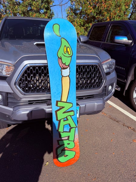 Men's Nitro Snowboard All Mountain With Bindings Medium Flex Directional 155 cm (Used)