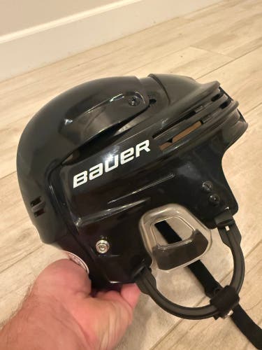 Bauer 4500 Hockey Helmet (Large)