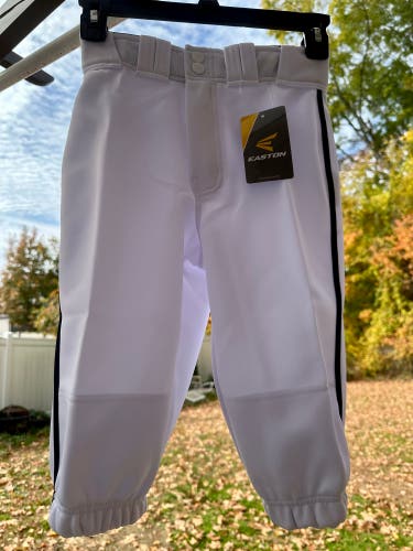 New with tags. White Unisex Medium Youth Easton Game knickers (New)