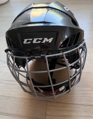 Medium CCM Helmet (Used)